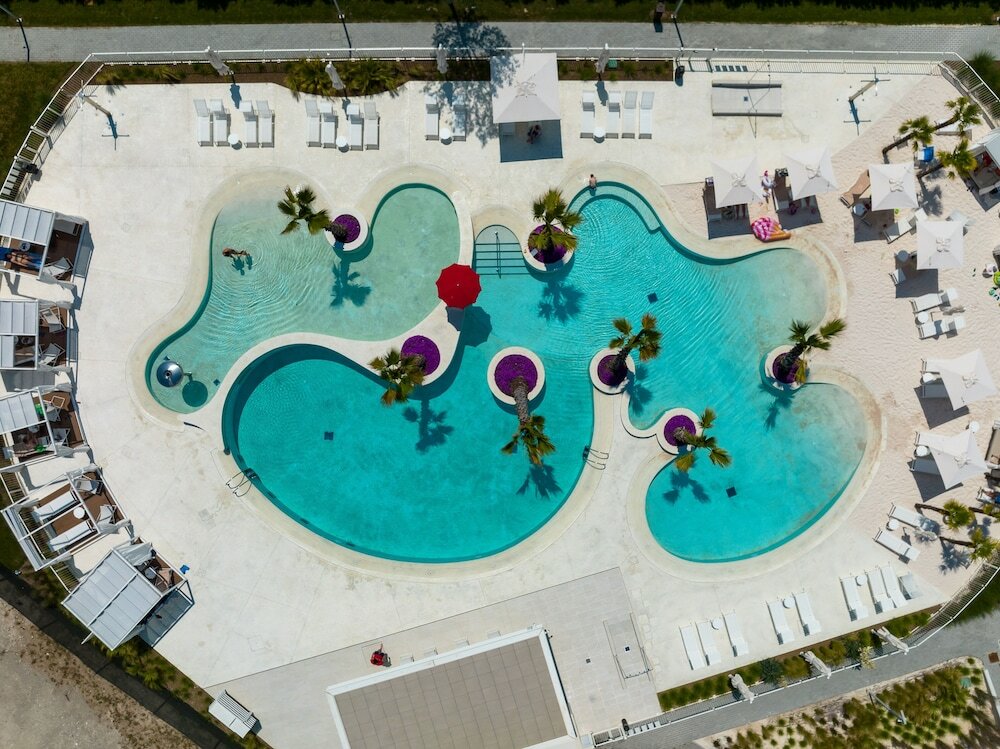 Фото Pareus Beach Resort