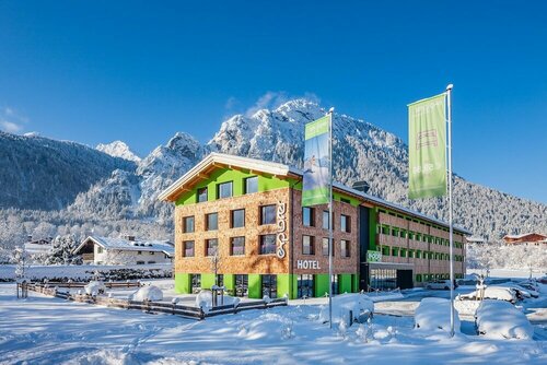 Внешний вид отеля Explorer Hotel Berchtesgaden в Шёнау не Кёнигсем, фото 1
