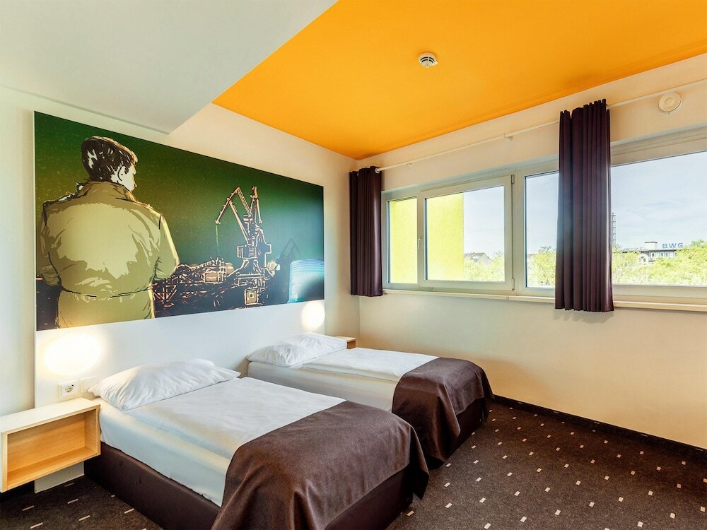 Фото B&b Hotel Duisburg Hbf-Süd