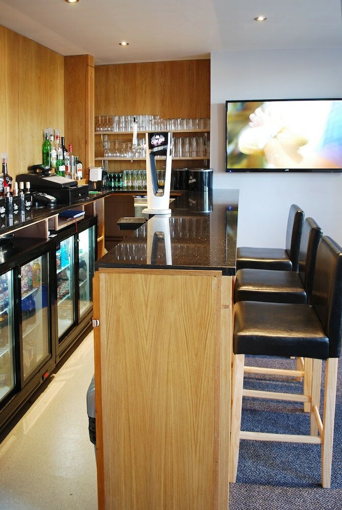 Фото The Liverpool Inn Hotel