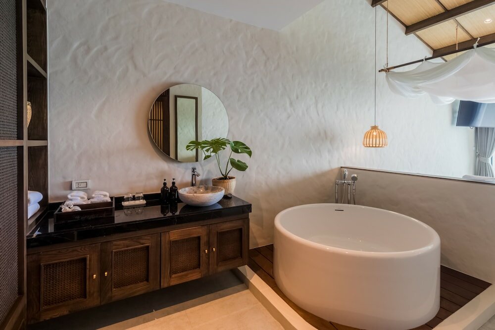 Фото The Flow Samui Beach Resort