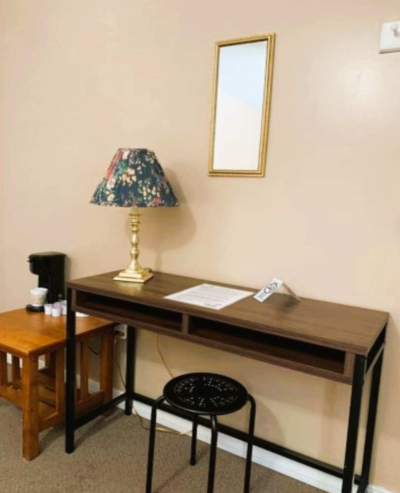 Фото Love Hotels St John River by Oyo at Fort Kent Me