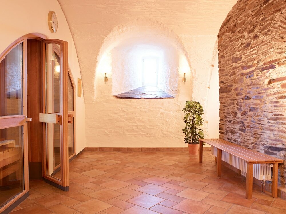 Фото Burghotel Schnellenberg