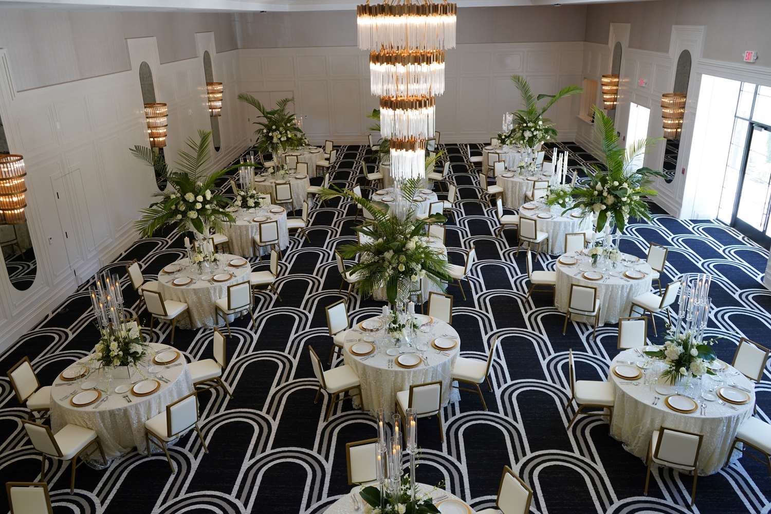 Фото Cambria Hotel Detroit Downtown