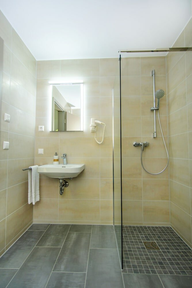 Фото Hotel Filderhof Reutlingen