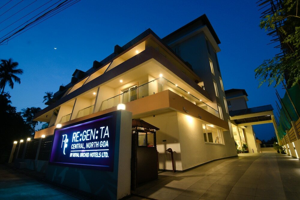 Фото отеля 1