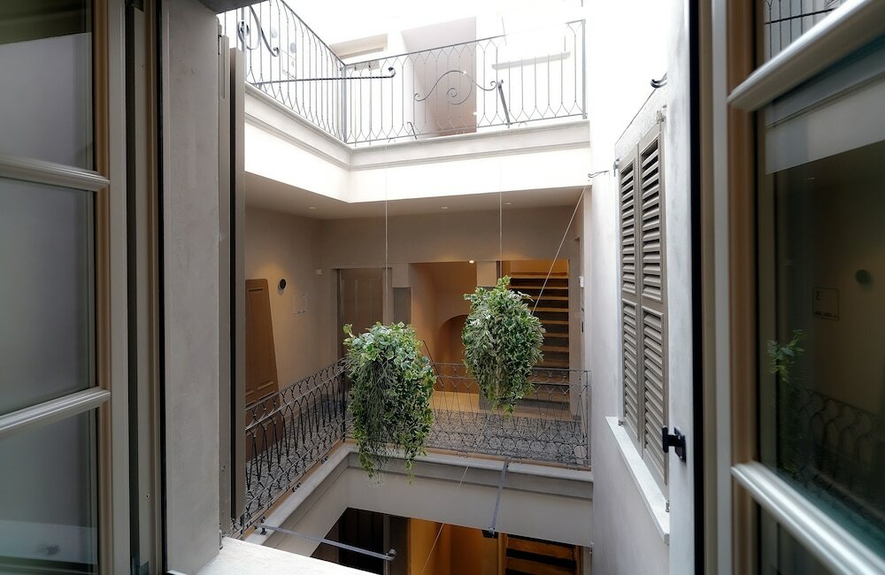 Фото Bergamo Inn 21