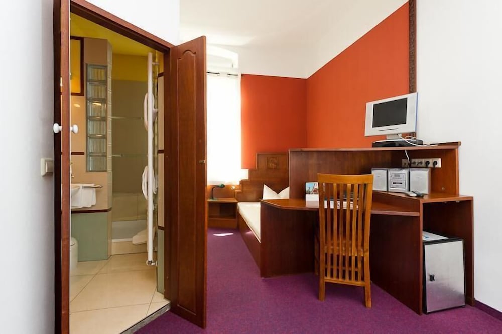 Фото Hotel Monpti