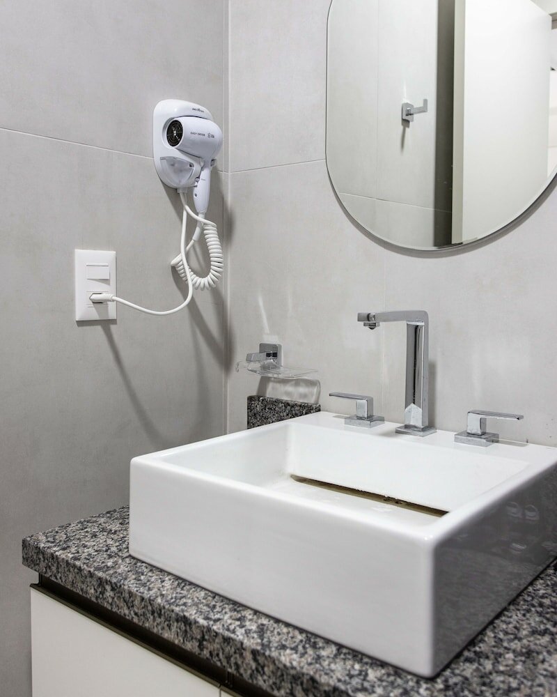 Фото Charlie Porto Alegre Praça 4