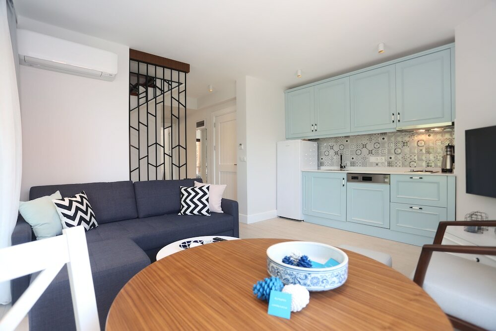 Фото Alp Suites Pinehill