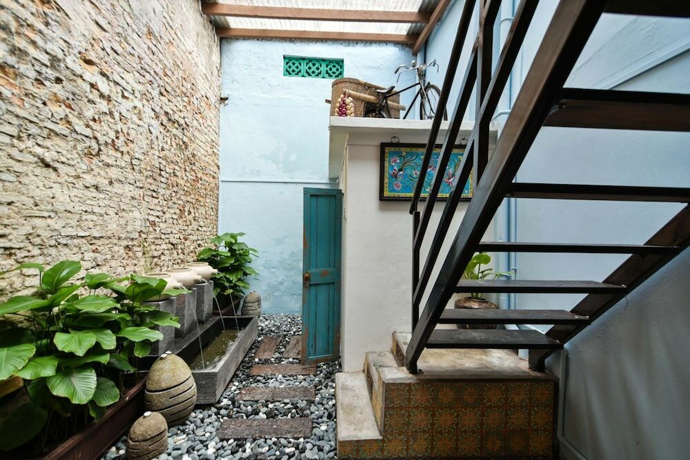 Фото Ohana House Hq