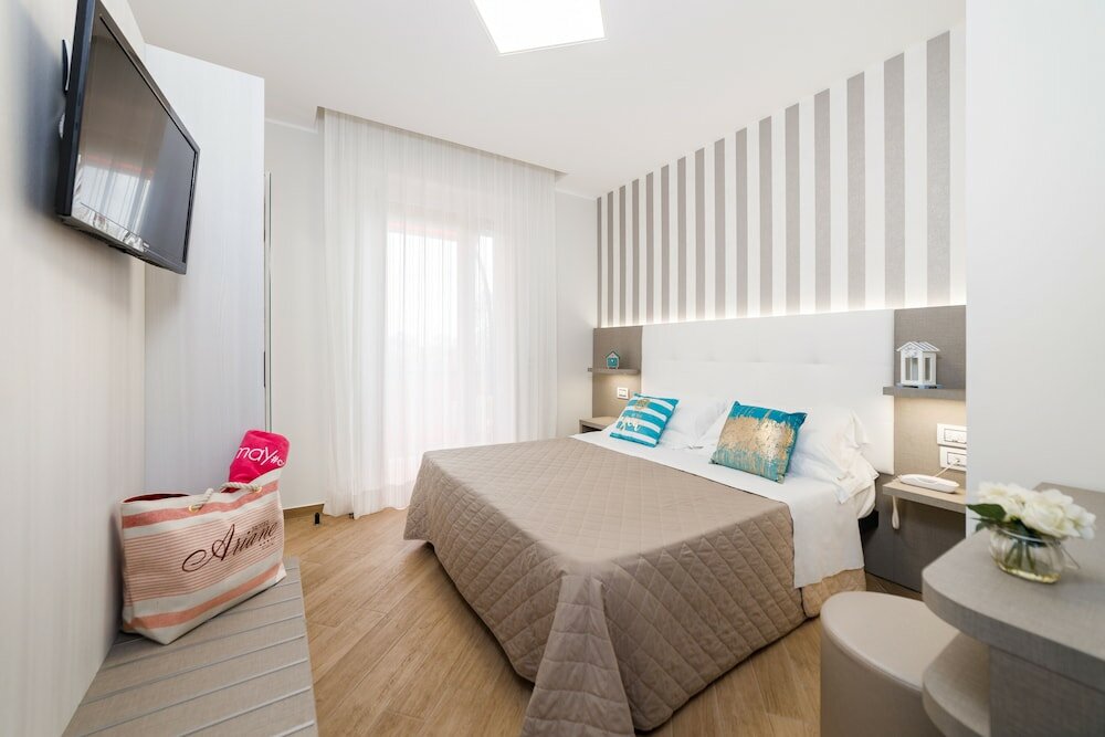 Фото Hotel Ariane