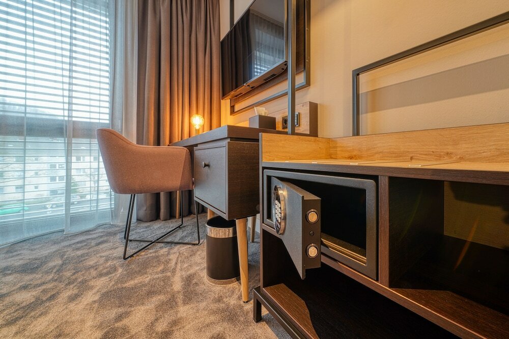 Фото Nyce Hotel Bonn