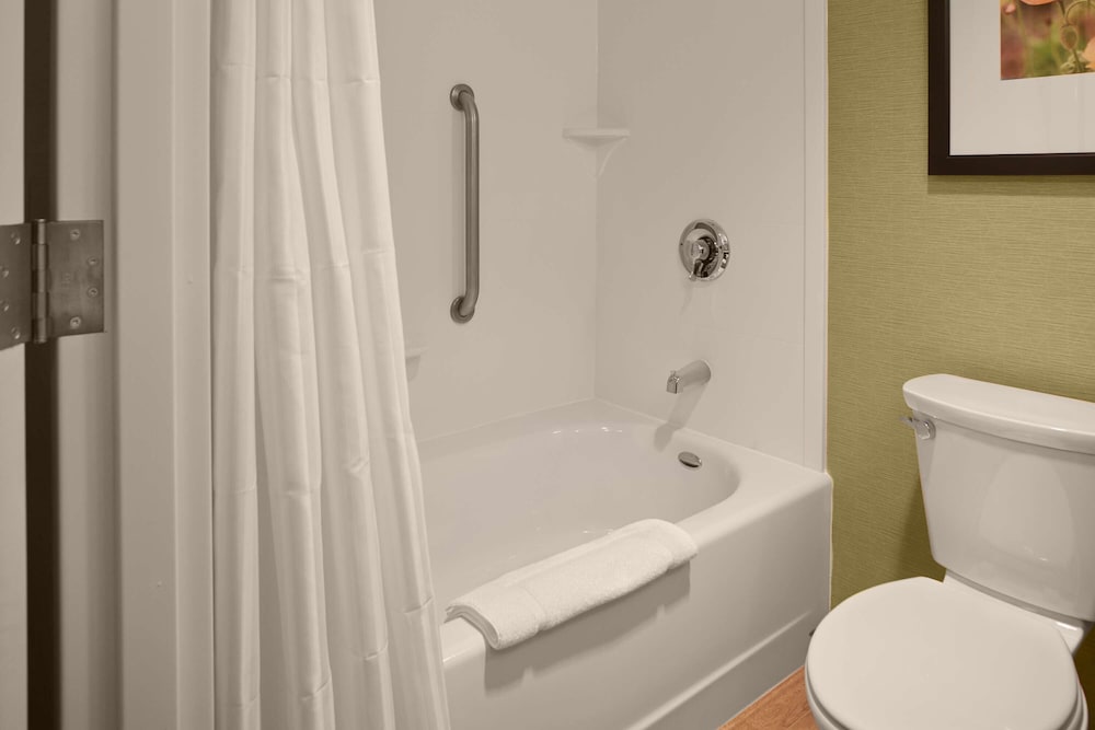 Фото Hilton Garden Inn Akron