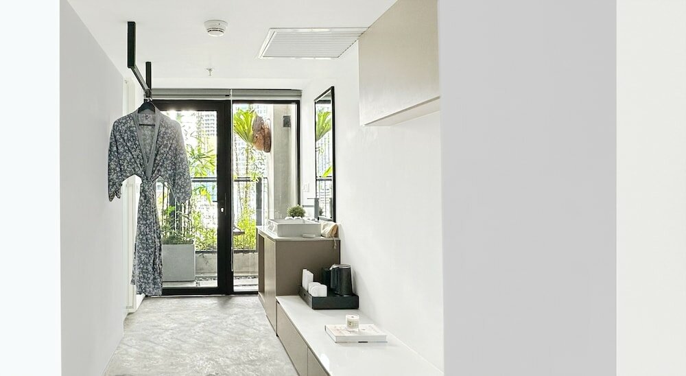 Фото Lloyd's Inn Kuala Lumpur