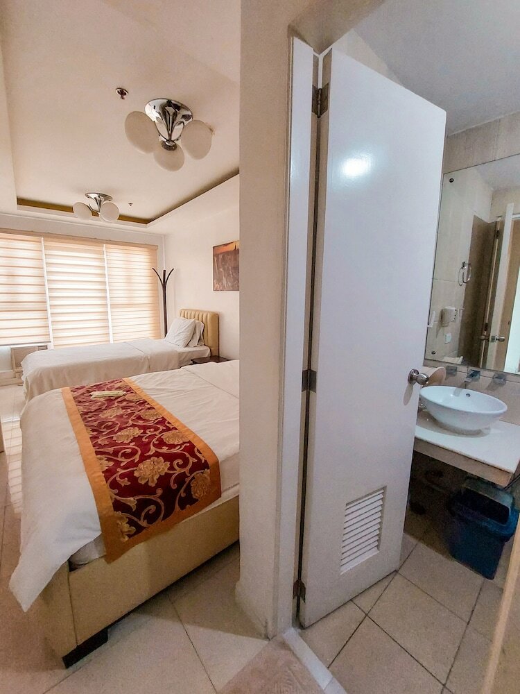 Фото Birch Tower by Rabvie Mhays