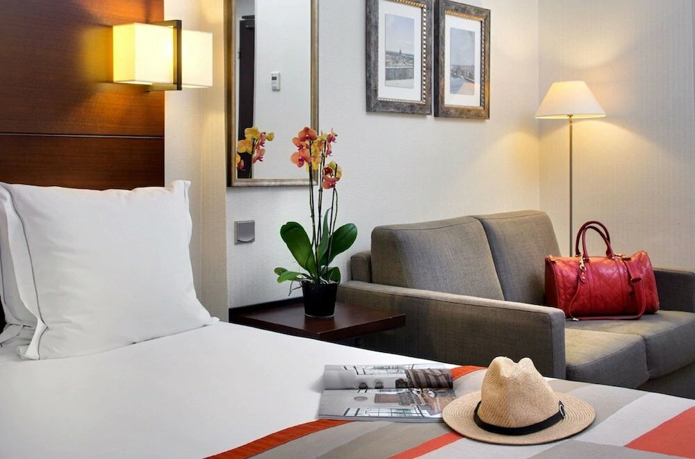 Фото Hôtel Le Sénat