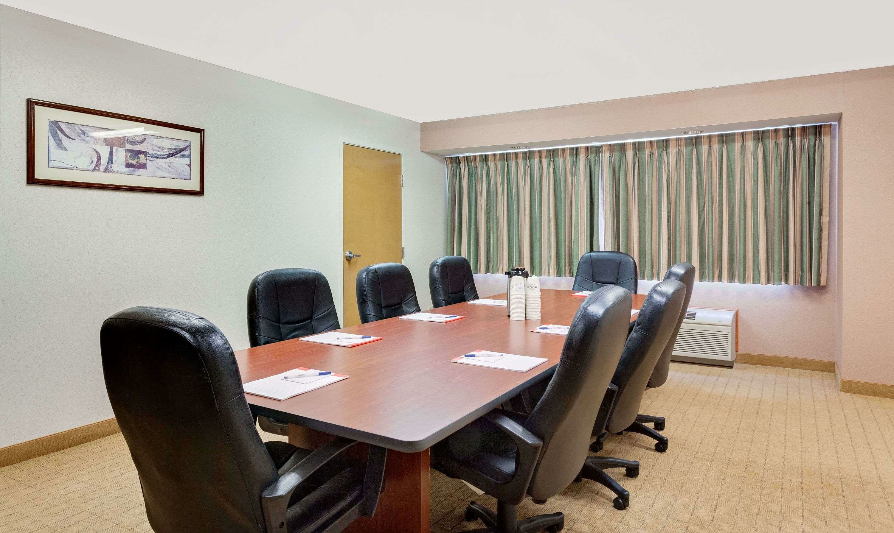 Фото Microtel Inn & Suites by Wyndham Wellsville