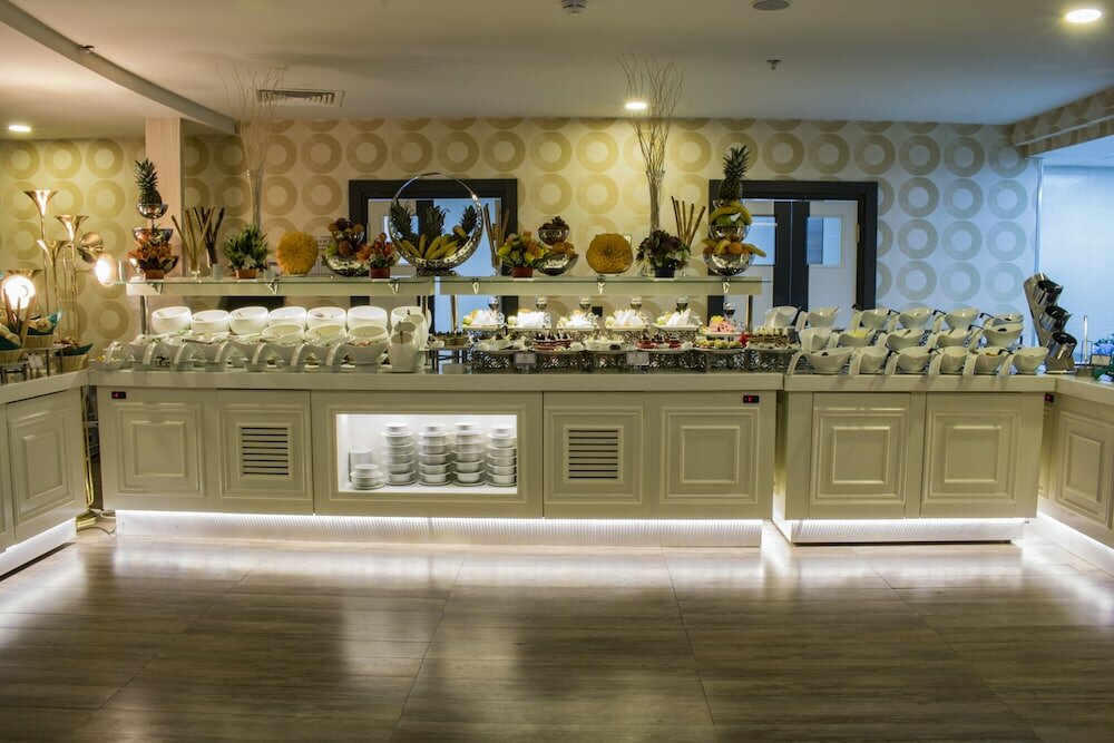 Фото Metro Sky Tower Batumi