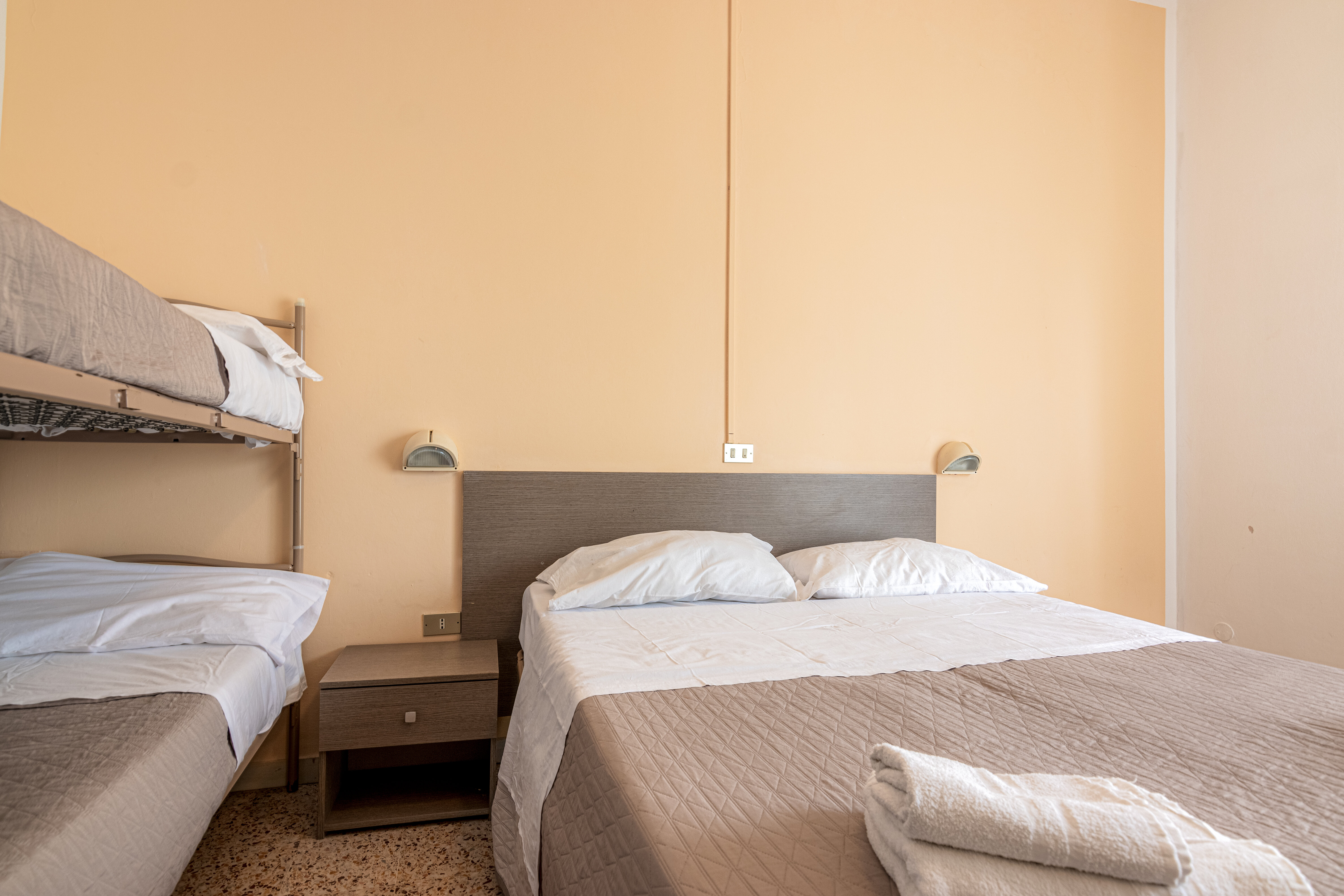 Фото Hotel Britta