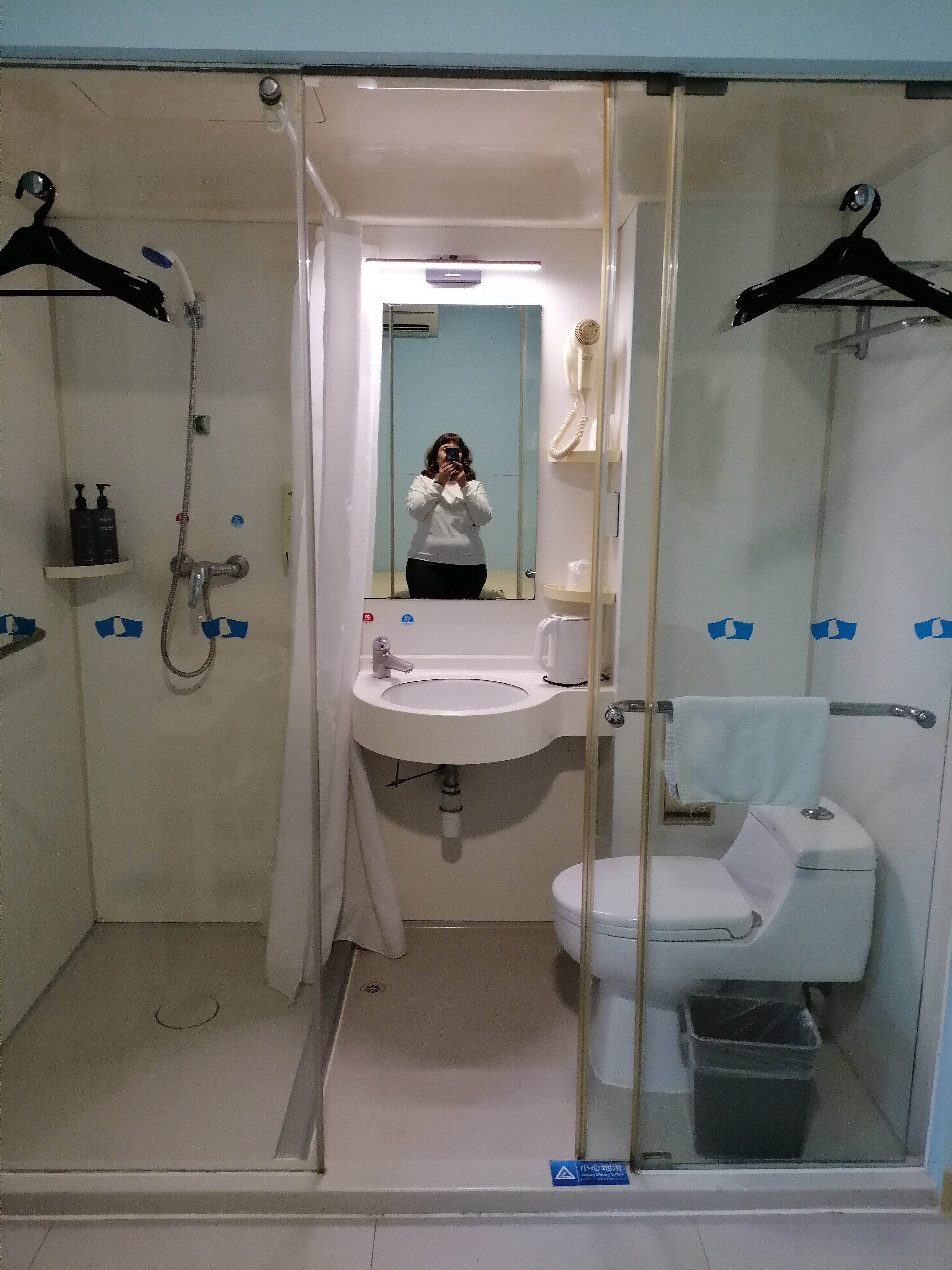 Фото Jinjiang Inn Shanghai People's Square East Huaihai Road