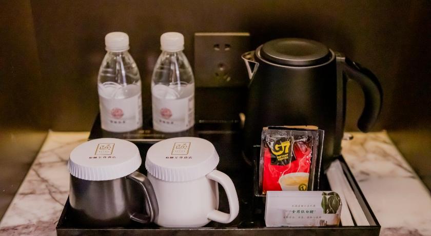 Фото Yitel Premium Shanghai people's Square Nanjing Road Pedestrian Street