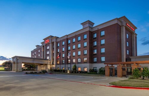 Внешний вид отеля Hampton Inn & Suites-Dallas Allen в Аллене, фото 2