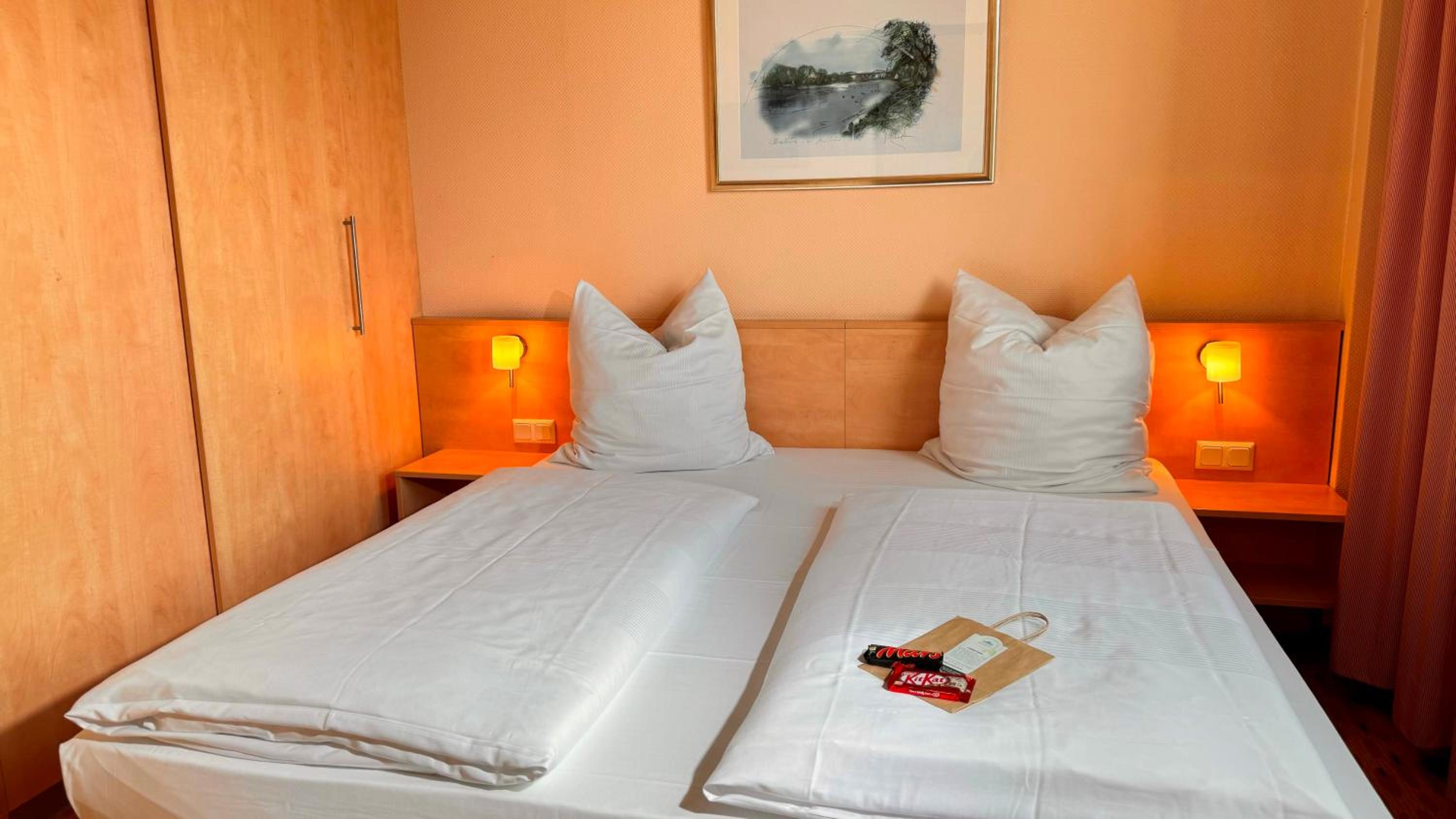 Фото Hotel Rhein-Ruhr