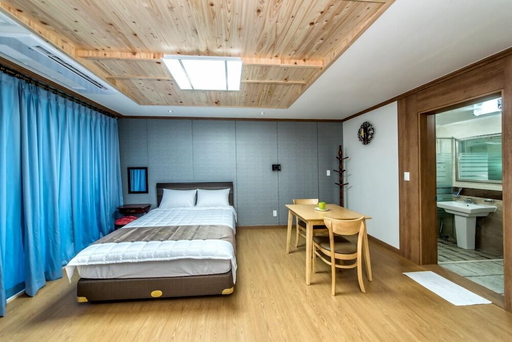 Фото Sea & Wave Pension