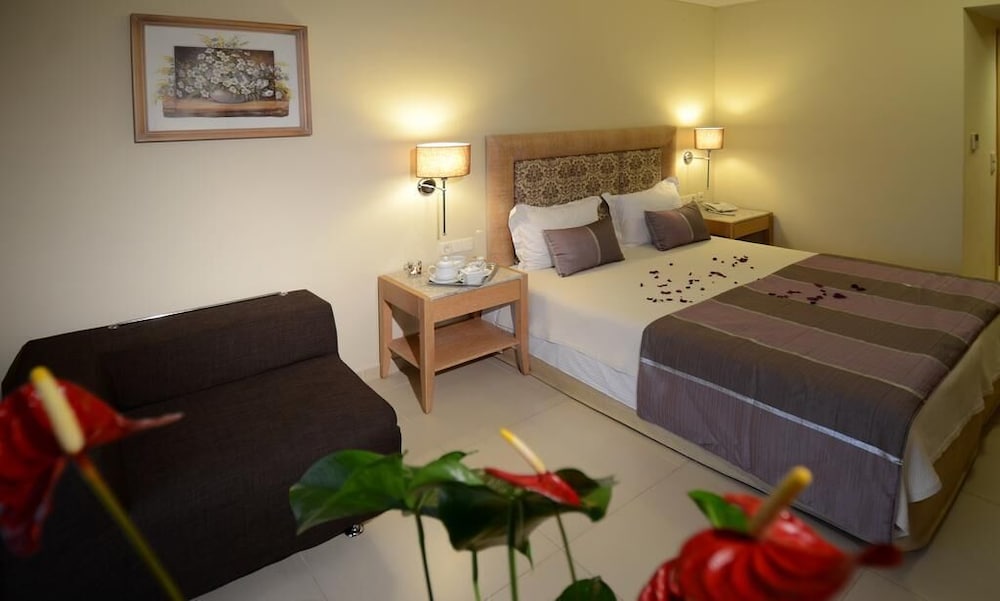 Фото Danai Hotel & SPA