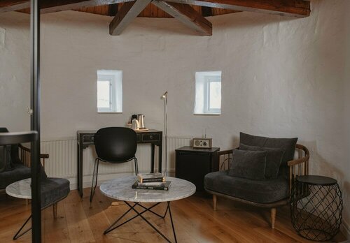 Гостиница Home Hotel Borgen в Эребру