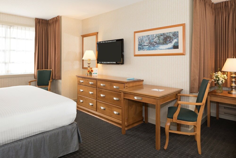 Фото The Listel Hotel Whistler