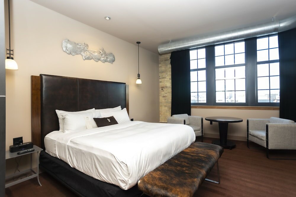 Фото The Iron Horse Hotel