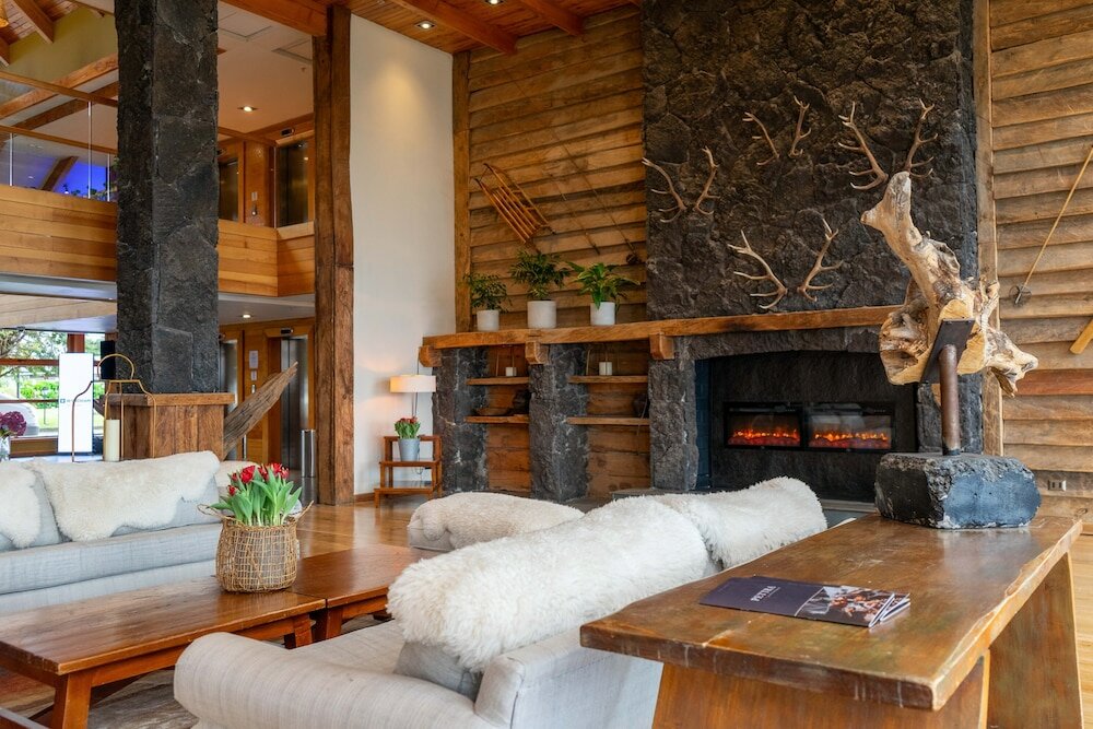 Фото Hotel Cumbres Puerto Varas