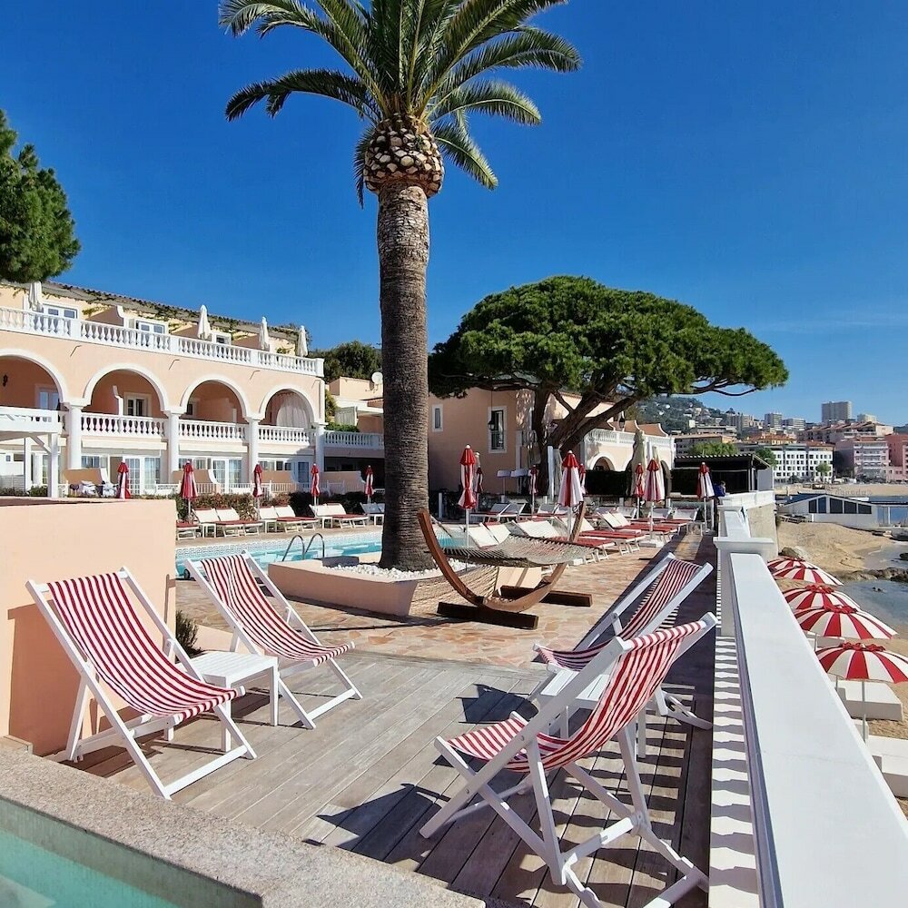 Фото Hotel Demeure Les Mouettes