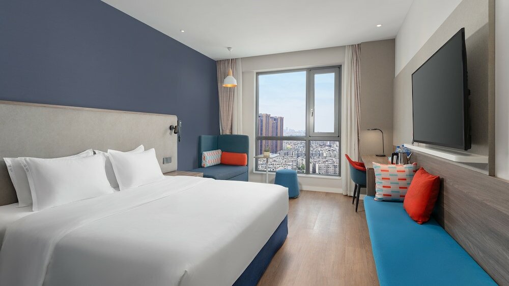 Фото Holiday Inn Express Kunming West, an Ihg Hotel