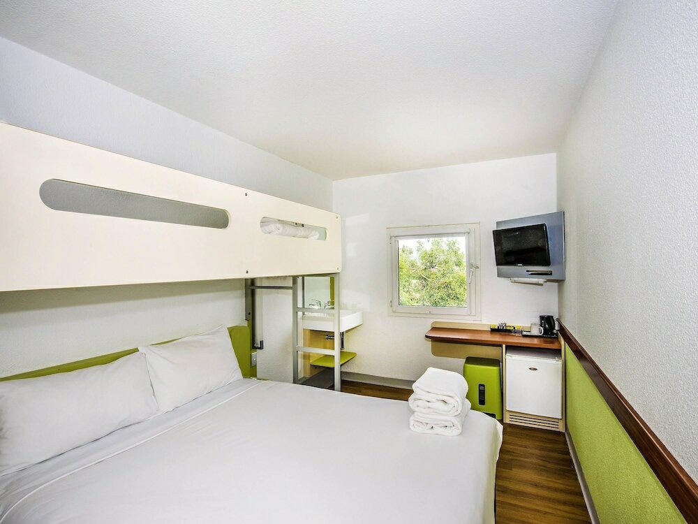 Фото ibis budget St Peters
