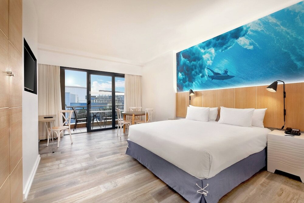 Фото Protea Hotel Fire & Ice! by Marriott Durban Umhlanga Ridge