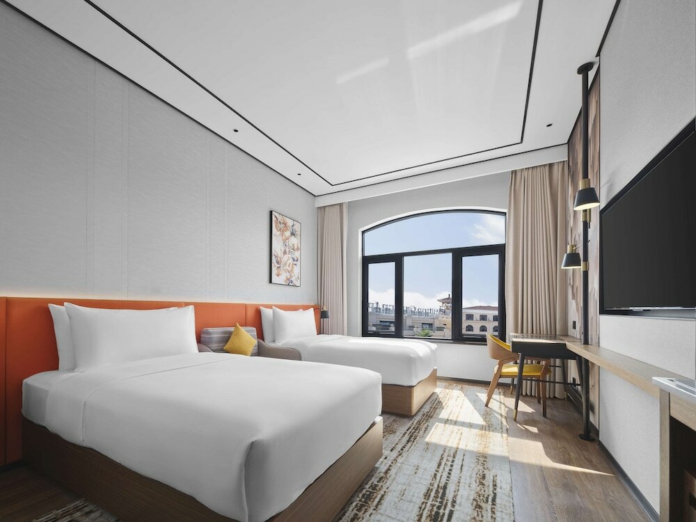 Фото Hilton Garden Inn Huizhou North Railway Station