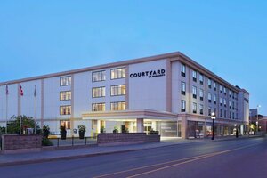 отель Courtyard by Marriott Ottawa Downtown