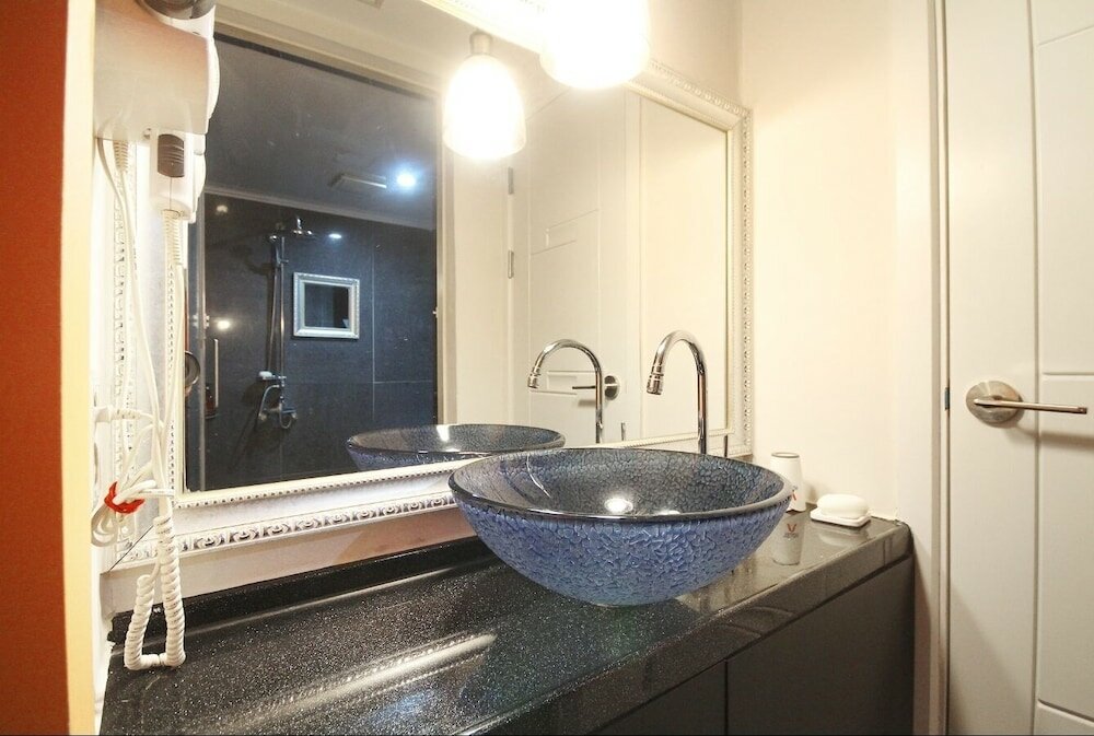 Фото V Hotel Munhyun