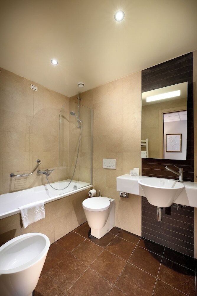 Фото Tuscany Inn