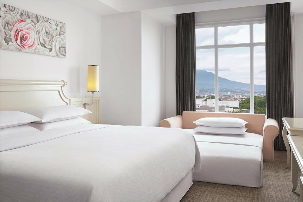 Фото Four Points by Sheraton Bandung