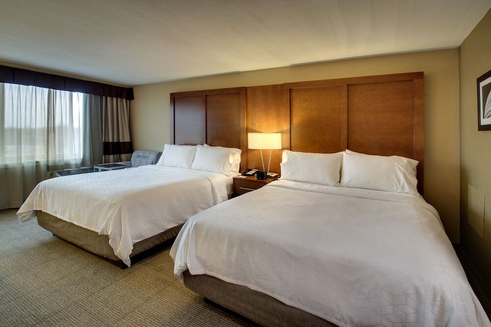 Фото Holiday Inn Express Washington Dc N-Silver Spring, an Ihg Hotel