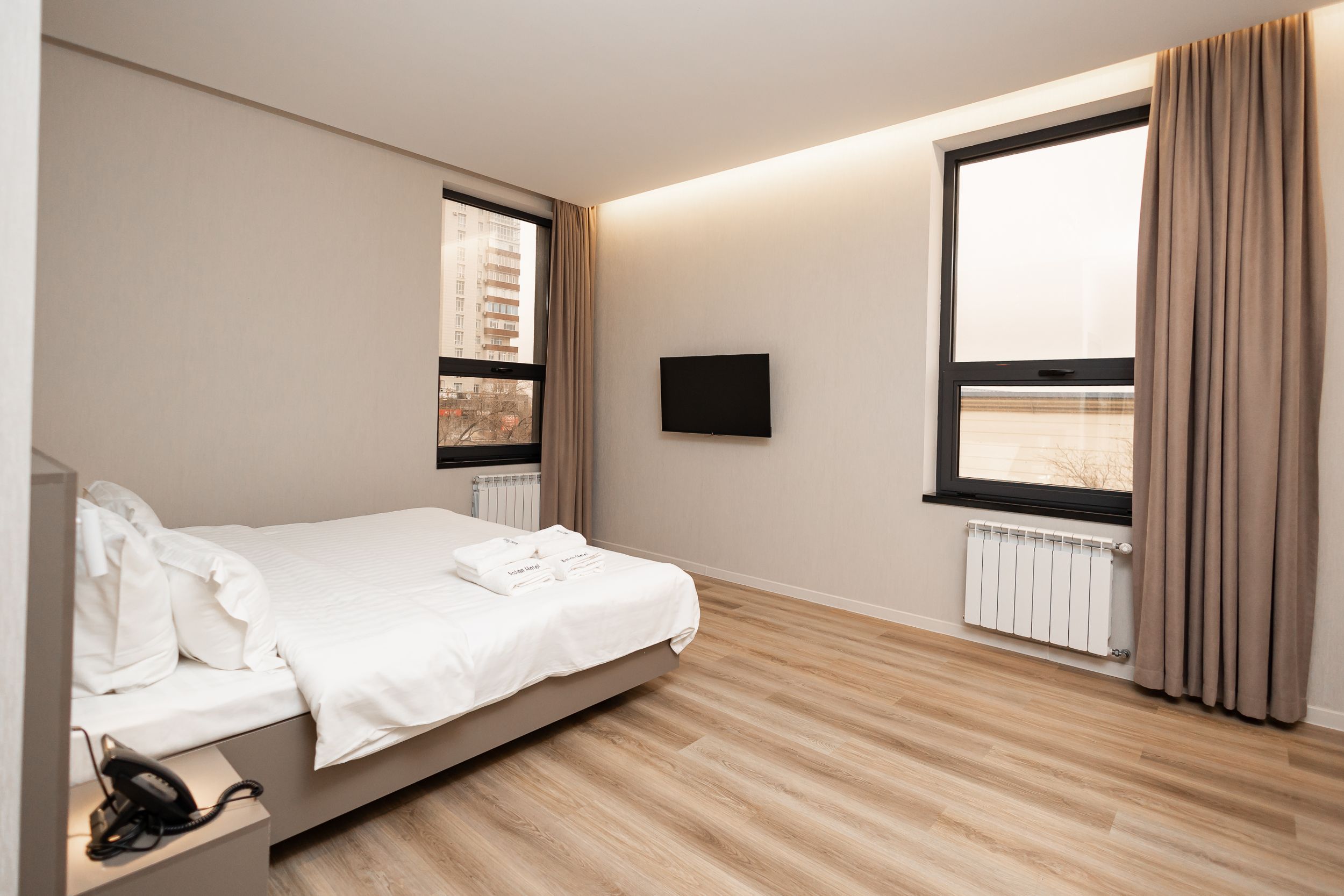 Фото Aston Hotel