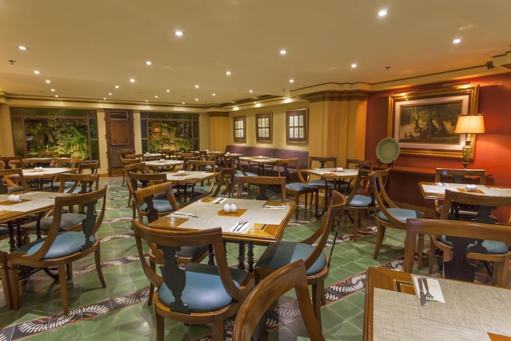 Фото Herald Suites