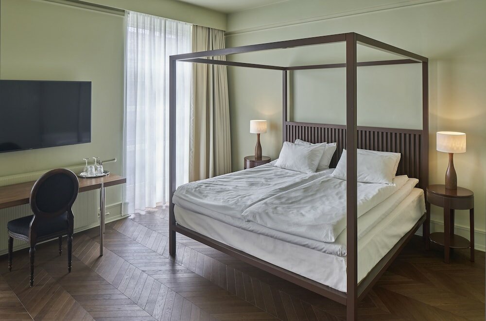 Фото отеля 2