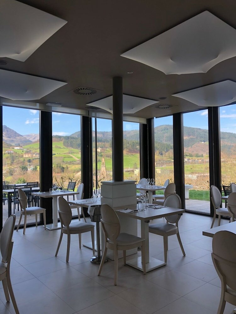 Фото Hotel Torre Zumeltzegi