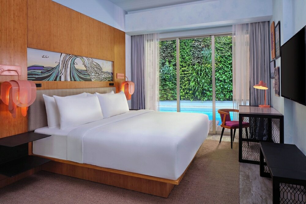 Фото Aloft Bali Seminyak