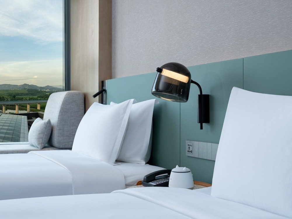 Фото Even Hotels Shenzhen Guangming Cloud Park, an Ihg Hotel
